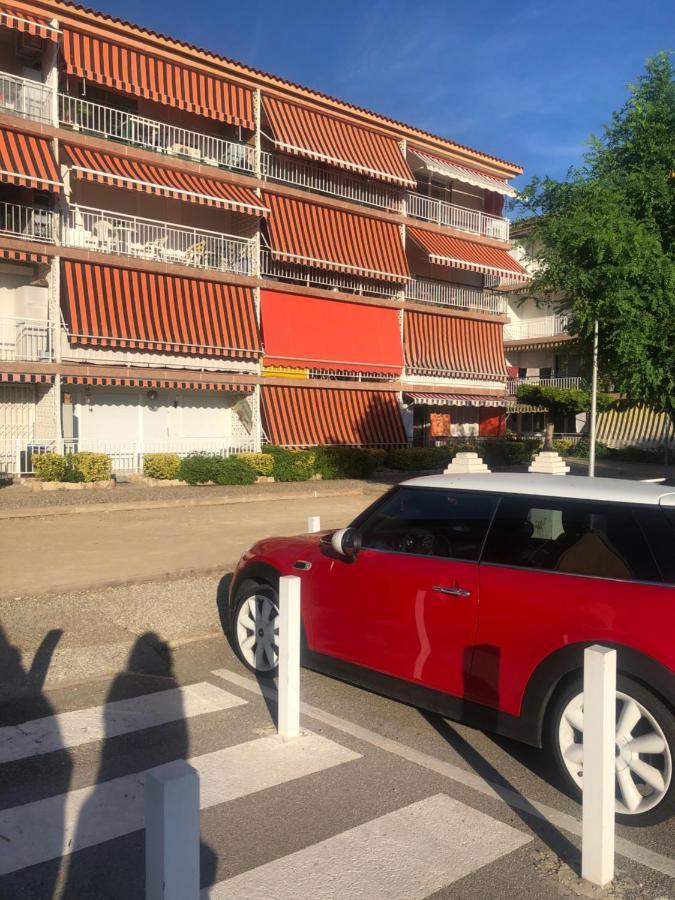 Apartment In Front Of Arrabassada Beach 타라고나 외부 사진