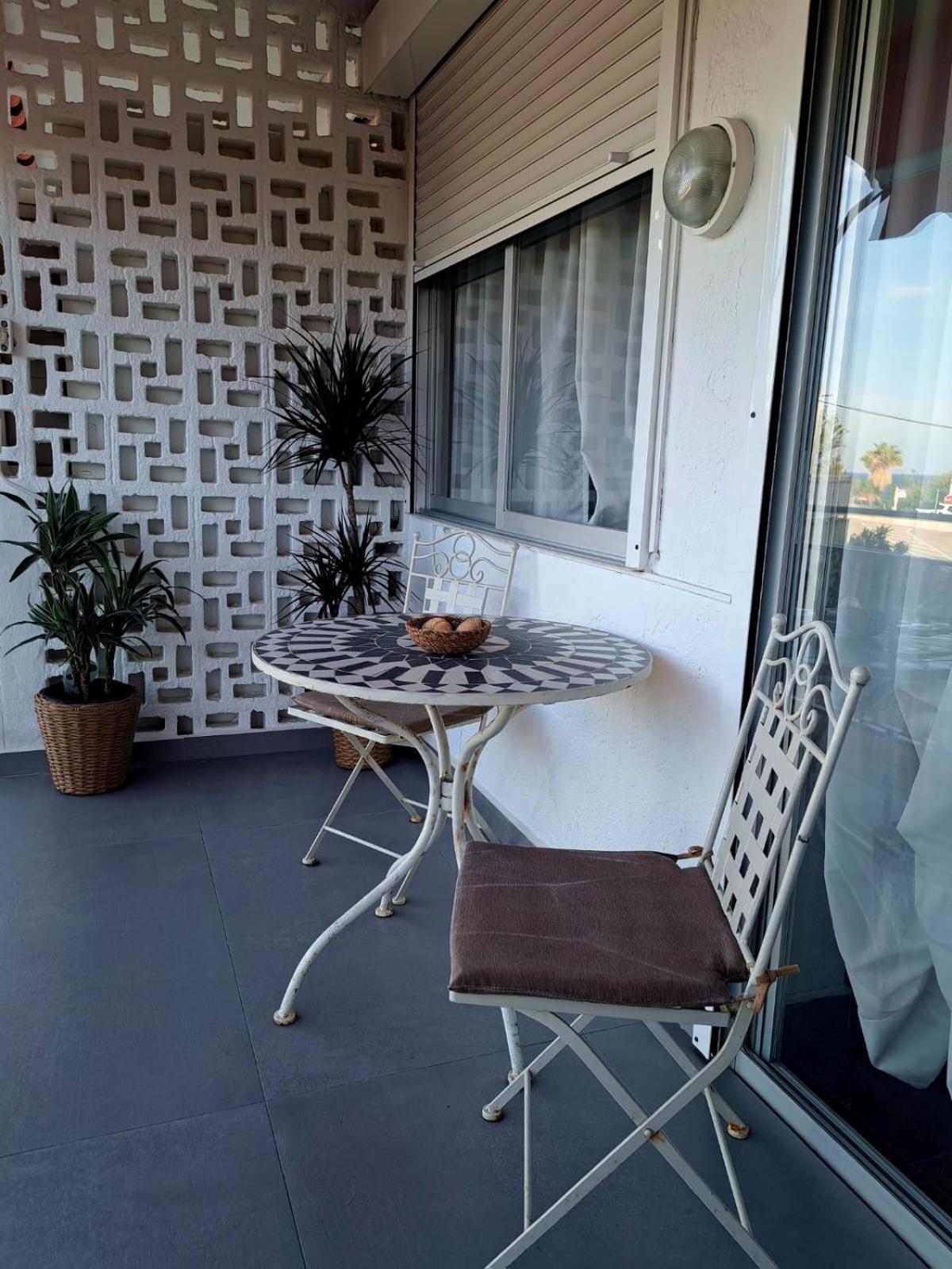 Apartment In Front Of Arrabassada Beach 타라고나 외부 사진