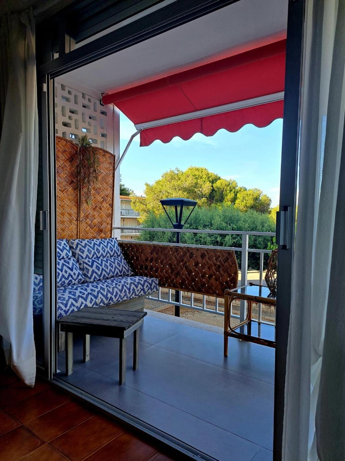 Apartment In Front Of Arrabassada Beach 타라고나 외부 사진